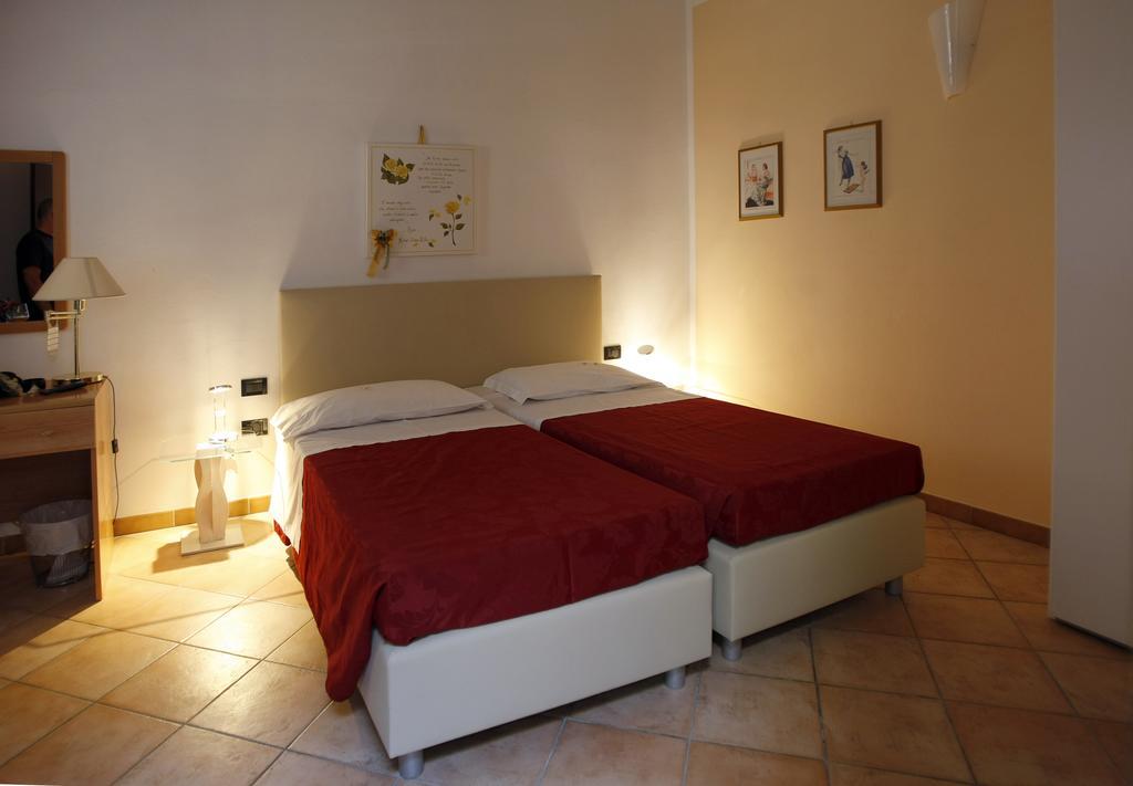 Albergo Al Viale Triest Exterior foto